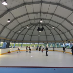 patinoire synthétique intérieure